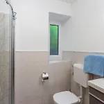 Luxurious In Ližnjan