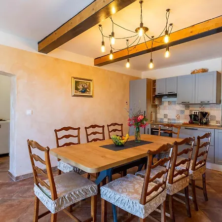 Stunning In With Kitchen Holiday home Liznjan