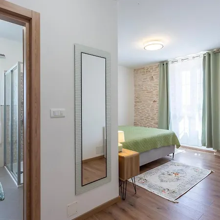 Stunning In With Kitchen Holiday home Liznjan