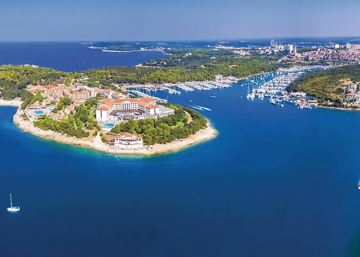 Stunning In With Kitchen Vakantiehuis