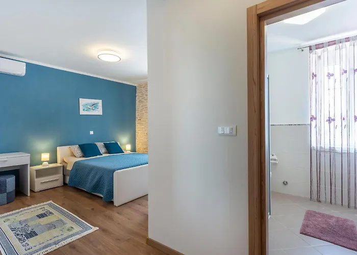 Stunning In With Kitchen 펜션 *